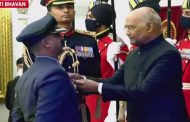 Group Captain Abhinandan Varthaman being accorded the Vir Chakra by President Ram Nath Kovind, for shooting down a Pakistani F-16 fighter aircraft during aerial combat on February 27, 2019.