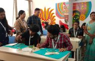 Vogue conducts unique workshop on Tanjore painting for apparel...